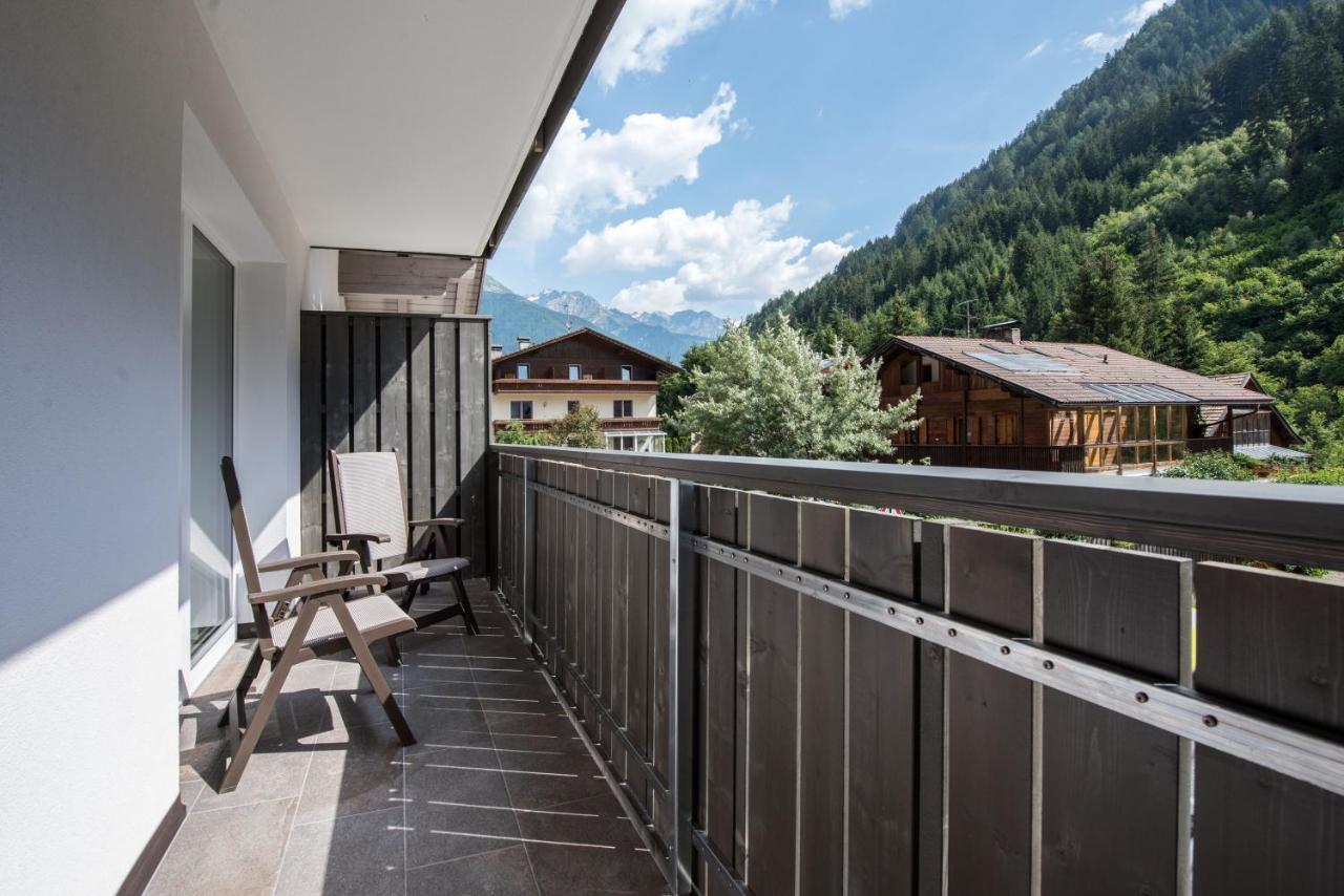Hotel Fronza - Your Hike & Mountain Home Lutago Eksteriør bilde