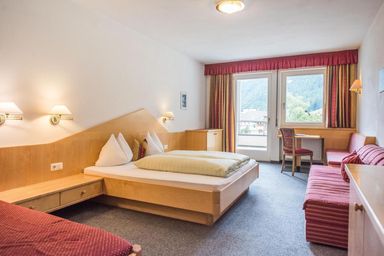 Hotel Fronza - Your Hike & Mountain Home Lutago Eksteriør bilde