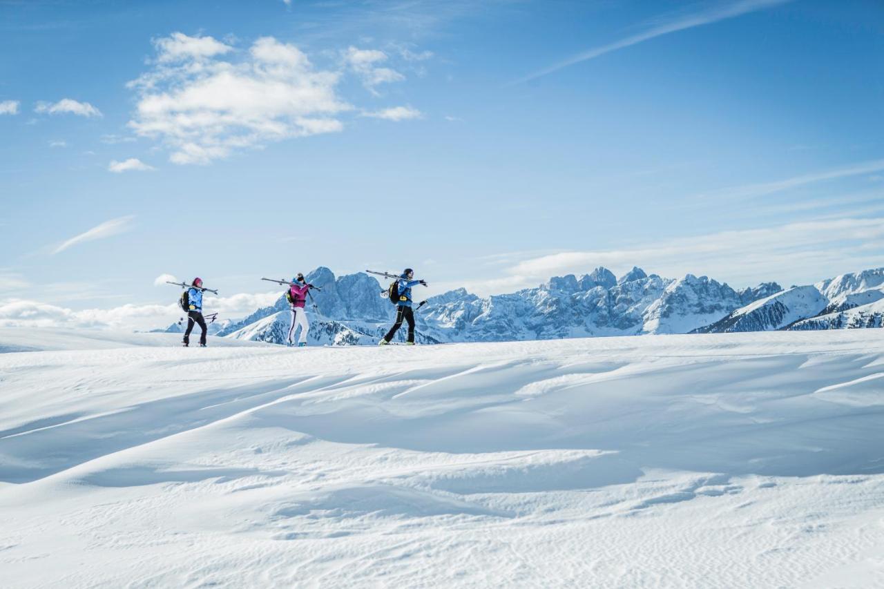 Hotel Fronza - Your Hike & Mountain Home Lutago Eksteriør bilde